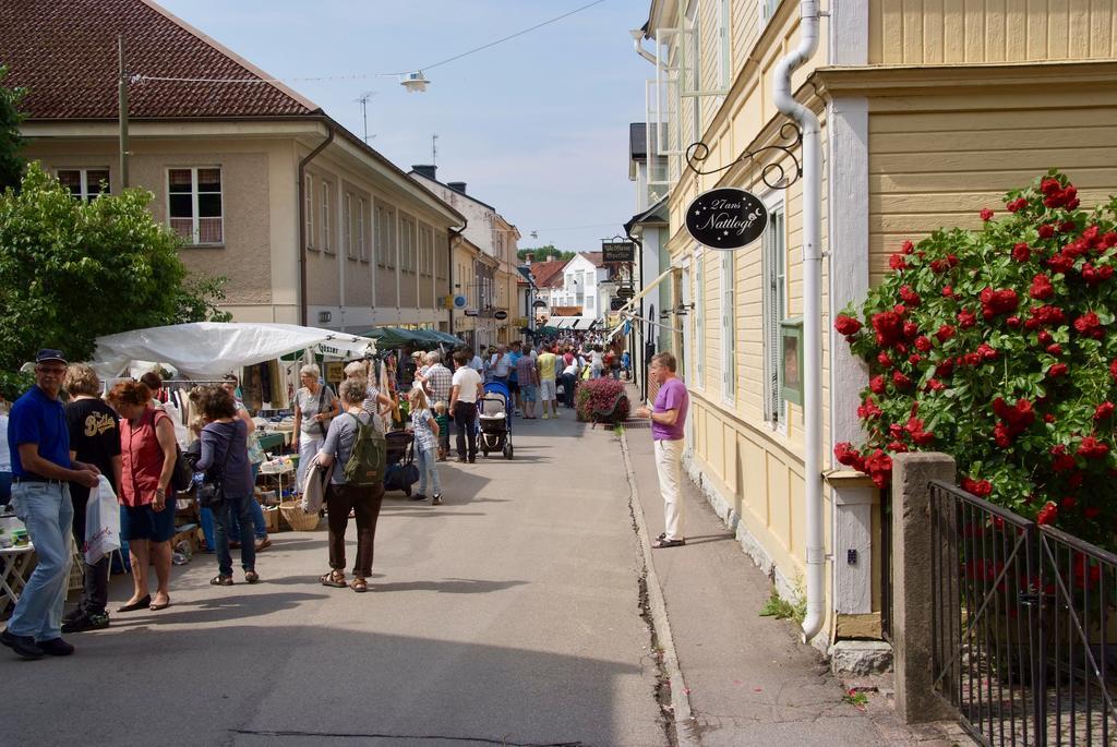 Bed and Breakfast 27Ans Nattlogi Vadstena Exterior foto